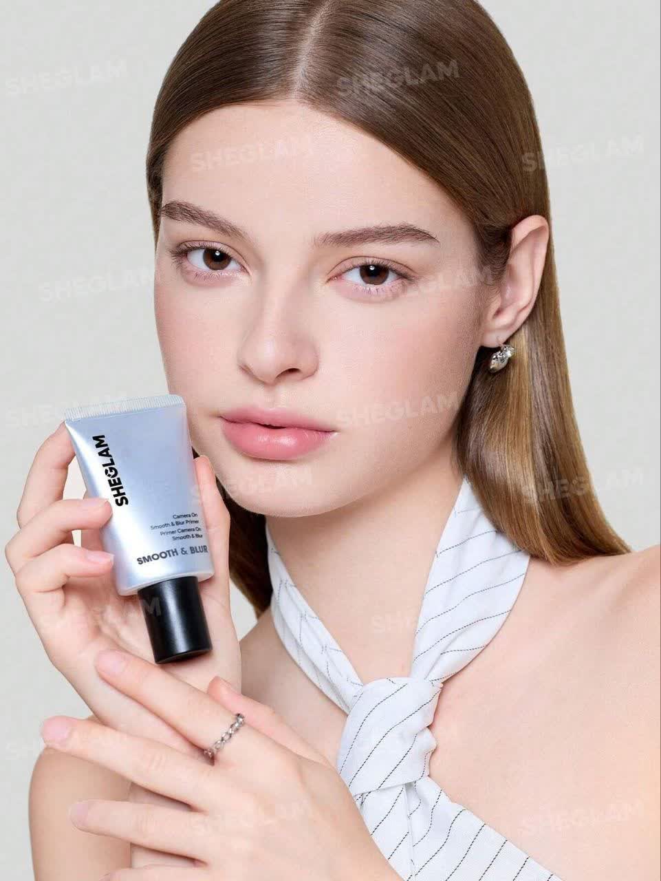 پرایمر شیگلم مدل اسموت بلور Smooth & Blur