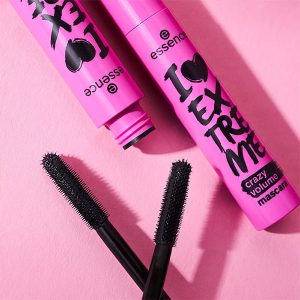 ریمل اسنس صورتی حجم دهنده مدل I Love Extreme Crazy Volume
